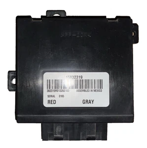 #15832319, Suburban Yukon Tahoe Escalade, Rear A/C HVAC Control Module 2003-2006 - Picture 1 of 4