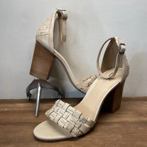 Sbicca Distressed White Heel Sandal Ankle Strap Open Toe Buckle 9 Women Leather - Picture 1 of 15