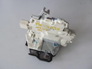 Türschloß hinten links Audi A4 Modell 2007 Teilenummer: 8E0839015AA - Foto 1 di 1