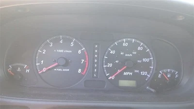 Speedometer Cluster RWD Fits 00-02 Isuzu Rodeo OEM - Image 1 of 4
