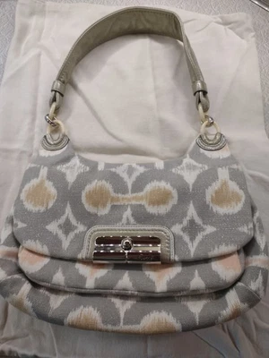 Bolso de Hombro Coach Kristin Cartera Diseño Nativo Lona Gris/Blanco/Bronceado/Melocotón Foto 1 de 4