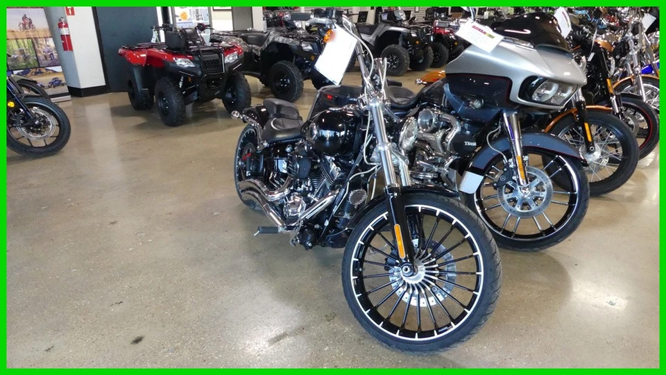 2017 Harley-Davidson Breakout  - Image 1 of 4