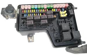 P05026034 AC/AA/AB Dodge 2003 2004 2005 Ram 1500 TIPM Fuse Box Relay Power I37 - Picture 1 of 17
