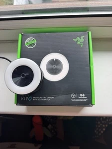 Razer Kiyo - Streaming Camera with Ring Lighting (USB Webcam, HD Video 720p) - Afbeelding 1 van 4