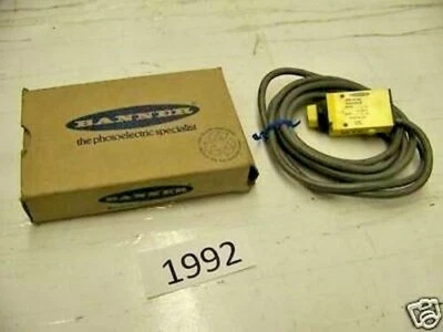 Banner Engineering 26058 / SMA31E MINI-BEAM Photoelectric Proximity Sensor - Image 1 of 3