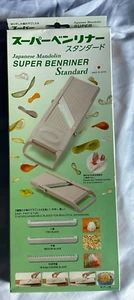 Benriner Super Standard Madoline Slicer with 4 Japanese Stainless Steel - Picture 1 of 7