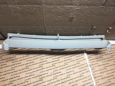 Parachoques delantero Nissan 300Zx 1987-1989 parrilla central inserción #G3 Foto 1 de 4