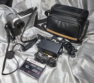 SHARP VIEWCAM HI 8 VL-H860U VIDEO CAMERA CAMCORDER WITH CASE TESTED - #16 - Picture 1 of 6