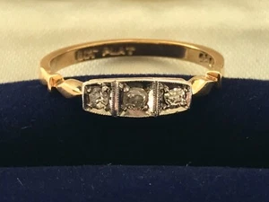 Art Deco Diamond 18ct Gold & Platinum Diamond Trilogy Vintage Ring Size K 1/2 - Picture 1 of 15