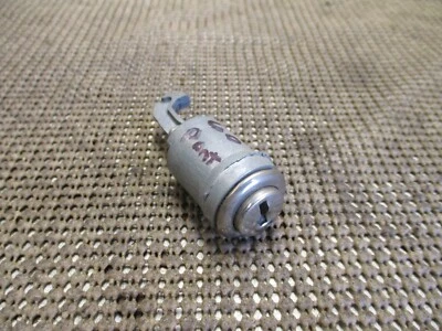 1960 Pontiac Catalina Star Chief Bonneville Ventura OEM перчаточный ящик замок в сборе - Изображение 1 из 3