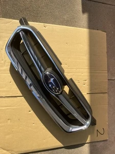 SUBARU Legacy BL5 Front Grill Genuine OEM Replacement Part - Picture 1 of 7
