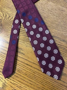 Vintage Damon Herren Krawatte 100% Polyester rot burgund geometrisch Blumen Medaillon - Bild 1 von 6