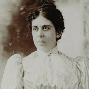 Antique Portrait Photograph Cardboard Mount Young Woman #14907 - Picture 1 of 5