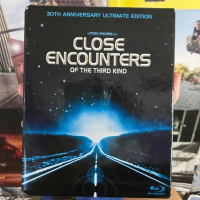 Close Encounters of the Third Kind - 30th Anniversary Ultimate Edition (Blu-Ray) - Image 1 of 4