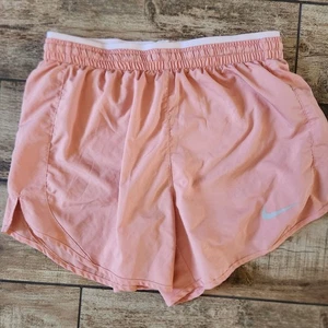 Nike Running Dri Fit Damen Small Peach Pink Shorts Tasche gefüttert - Bild 1 von 11