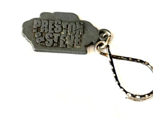 Vintage 93.3 WMMR Rocks! Philadelphia PA Music Radio Station Metal Key Chain 2" - Picture 1 of 2