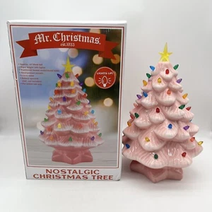 Árbol de Navidad Mr Christmas Nostálgico 14 Pulgadas Rosa Ilumina Embalaje Original - Imagen 1 de 10