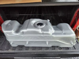 NEW Fuel Tank Gas - Chevy Chevrolet Silverado 1500 Truck 2500 GMC Sierra CPU-03 - Picture 1 of 6