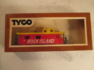 Vintage HO Scale TYCO Rock Island Caboose # 327-10 Yellow And Red - Picture 1 of 8