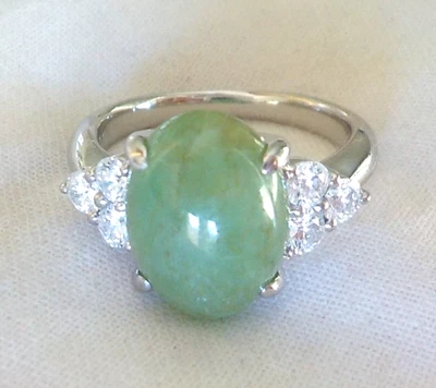 Stunning Platinum Solitaire 5.02ct Jade 0.50ct Diamond Ring - 8.10 gms, Sz 6.5 - Image 1 of 4