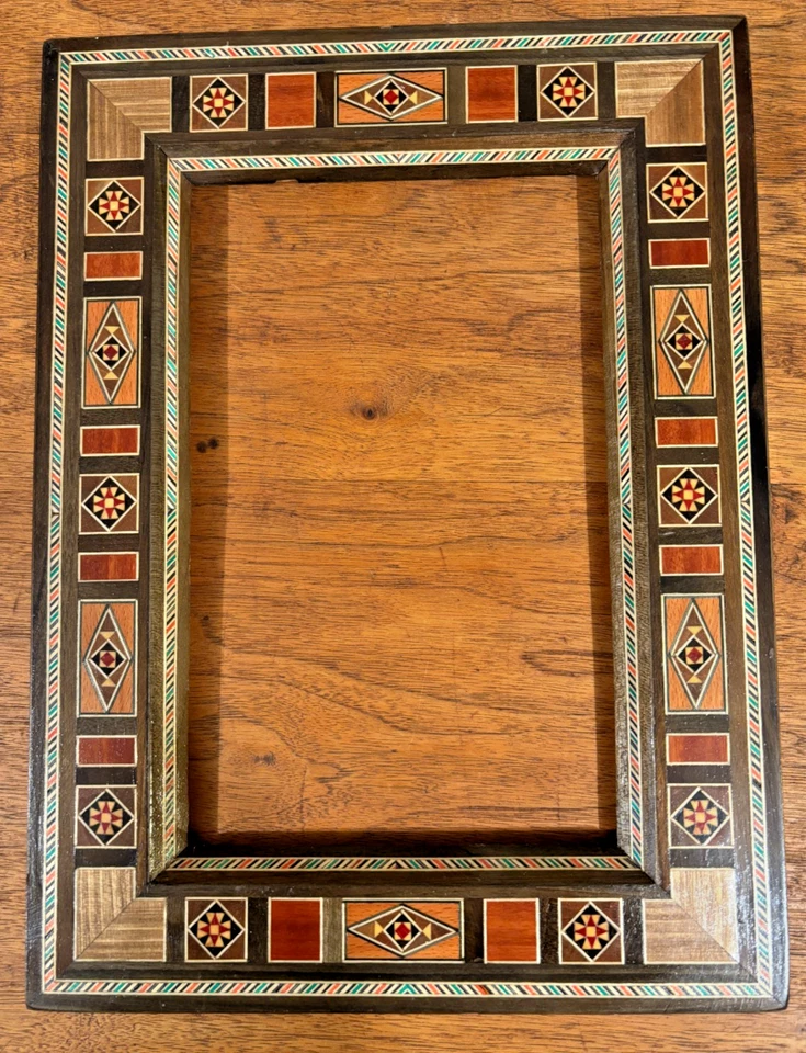 Микромозаичная деревянная рамка для картин - Изображение 1 из 4