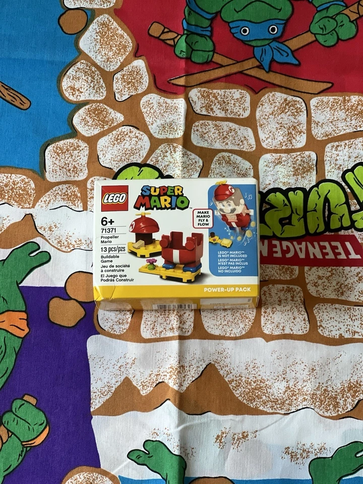 LEGO Super Mario Propeller Mario Power-Up Pack 71371, Costume Upgrade, 13 Pieces - Image 1 of 4