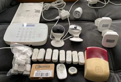 Medion Alarmanlage mit viel  Zubehör - Bild 1 von 3