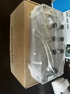 Korenix Jetnet Ethernet Switch - Picture 1 of 2