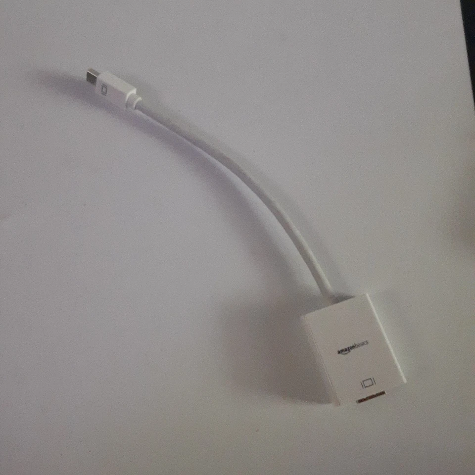 Mini Display Port DP Thunderbolt to HDMI Adapter Cable for MacBook Pro Male Ends - Image 1 of 4