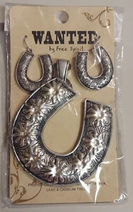 Wanted by Free Spirit Horseshoe Horse Shoe Pendant Earring Set Fashion Jewelry - Picture 1 of 2