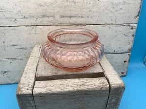 Tocador de cristal rosa, sin tapa - Imagen 1 de 5