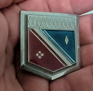 1980-1984 Buick Electra Park Avenue Gas Flip Door Cover Emblem Original GM Part - Bild 1 von 3