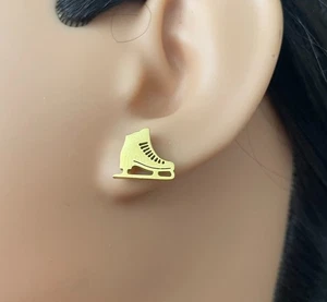One Pair of minimalist mini stainless steel Skate stud earrings /E4 - Picture 1 of 2