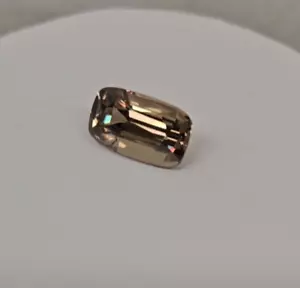 CERTIFIED Natural Color Change Diaspore,Csarite - Picture 1 of 9
