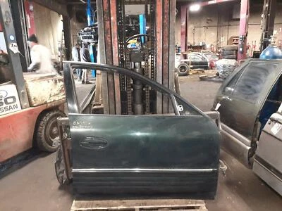 Used Front Right Door fits: 2002 Pontiac Bonneville Front Right Grade A Foto 1 de 4