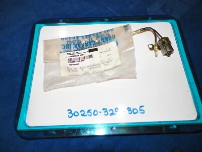 Honda Condenser Assy, Part #30250-329-305 - Imagem 1 de 4