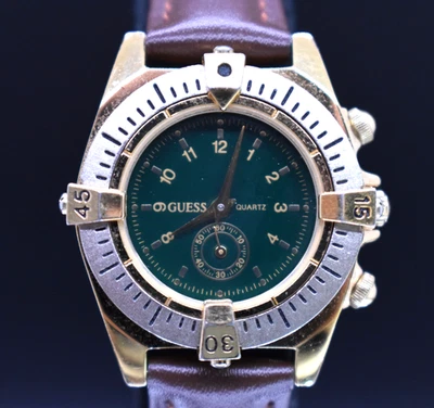 Reloj De Colección GUESS 1993 Mujer Cuero Años 90 Esfera Verde Dos Tonos NUEVA BATERÍA Y CORREA Foto 1 de 4
