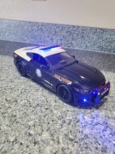 Florida Highway Patrol Ford Mustang w/ All Flashing Lights - Picture 1 of 10