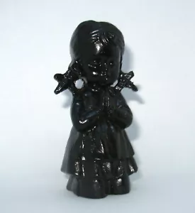 Betendes kniendes Mädchen handgefertigt aus Kohle 4" Vintage Figur Kind Zöpfe - Bild 1 von 7