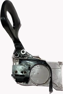 Tapa freno de cadena completo para motosierra 52 cc hasta 62 cc recambio - Imagen 1 de 3