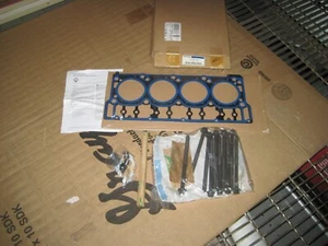 FORD OEM 04-10 E-350 Super Duty-Engine Cylinder Head Gasket 4C3Z-6051-EB (TG251) - Picture 1 of 8