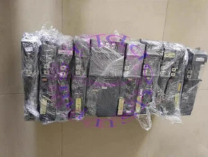 Ein gebrauchter Mitsubishi Servofahrer MDS-D-SVJ3-35NA - Bild 1 von 1