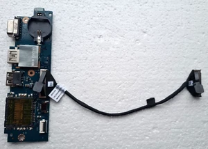 Dell Vostro 5568 USB VGA SD Card Reader Board with Cables 04T5M8 GENUINE TESTED - Picture 1 of 3