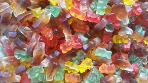 TOP PREIS  7 KG  Zuckerfrei HALB & HALB / Cola & Bärchen   100g  für € 0,99 - Bild 1 von 8