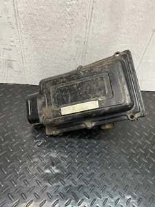 OEM 1987-1988 Nissan 200sx 3.0 Air Cleaner Box - Bild 1 von 4