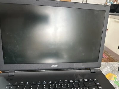 computer portatile Acer grigio usato - Immagine 1 di 4