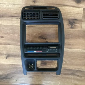 1998 1999 2000 2001 2002 Suzuki ESTEEM Radio Bezel Temperature Control AC 240499 - Picture 1 of 5