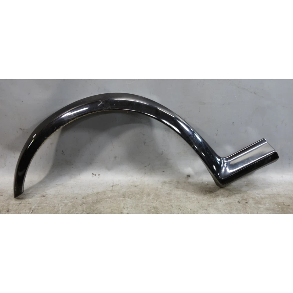 BMW E30 325ix 1988-1991 arco de rueda delantera izquierda guardabarros acampanado negro diamante OEM Foto 1 de 4