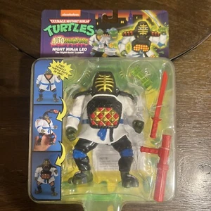 TMNT AutoMutations Night Ninja Leo 2023 ristampa Playmates NUOVO scatola sigillata - Foto 1 di 2