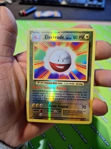 Électrode (Electrode) Reverse Holo 101/108 🇫🇷 NM – Pokémon TCG XY Evolutions - Picture 1 of 1
